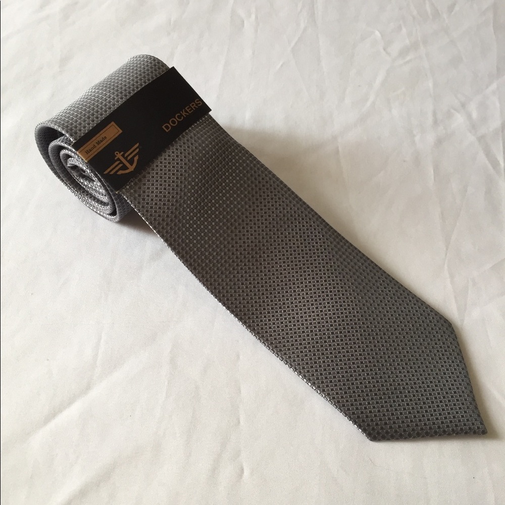Dockers Gray Silver Tie